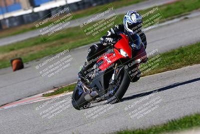 media/Jan-21-2023-Fastrack Riders (Sat) [[fcf3f88a30]]/Level 2/Session 4 Turn 6-Mountian Shot/